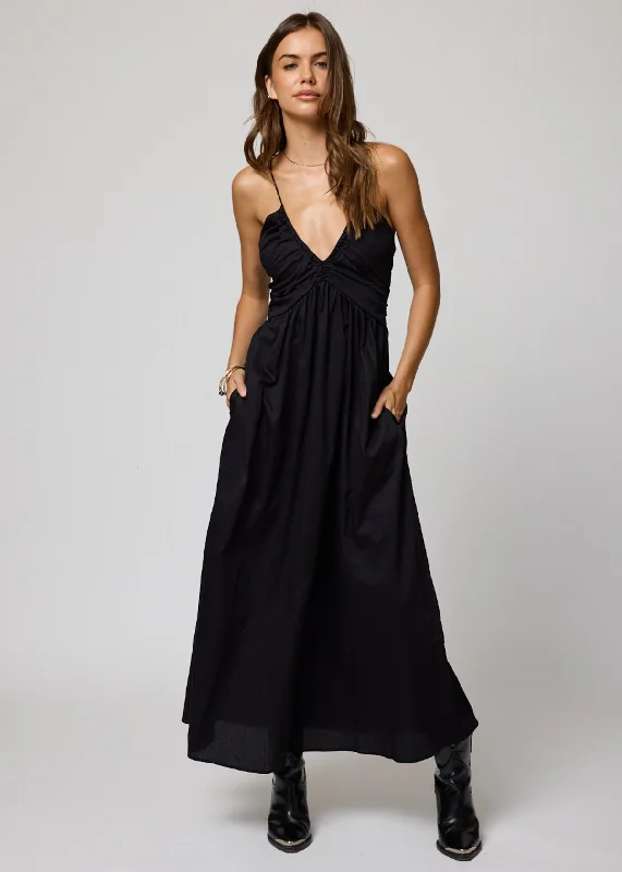 THE NIKKE MAXI